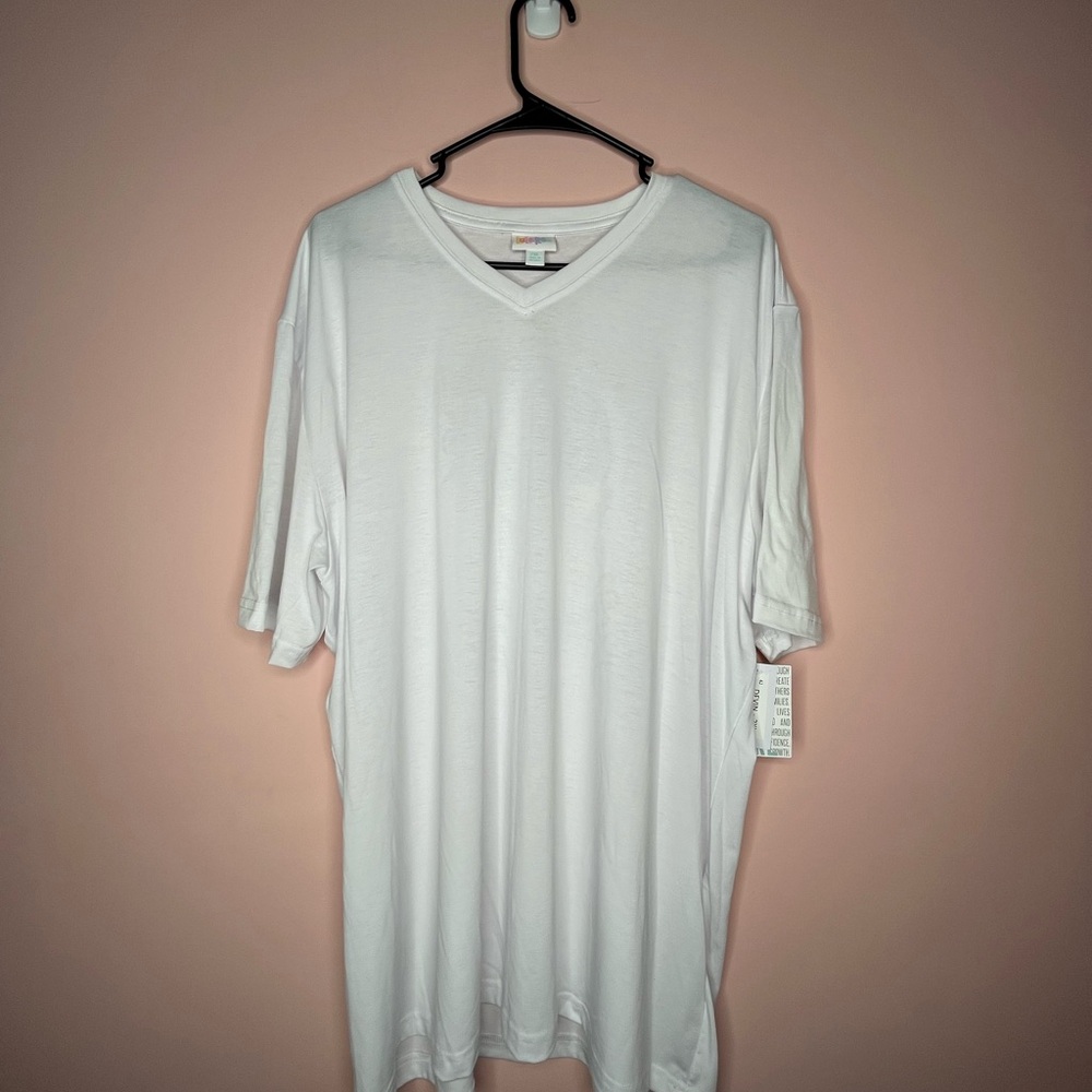 NWT LuLaRoe Devin Top
